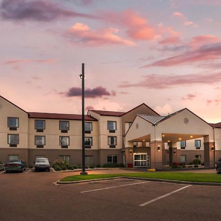 Red Roof Inn & Suites Vicksburg Eksteriør billede